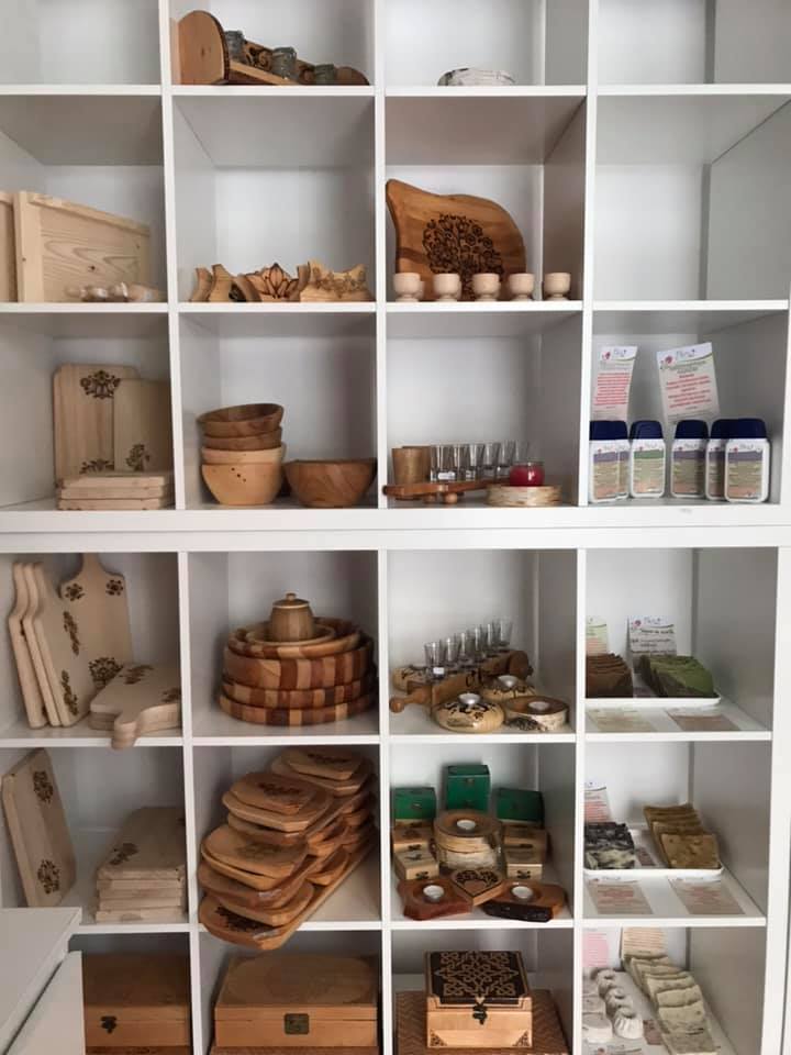 Gallery image